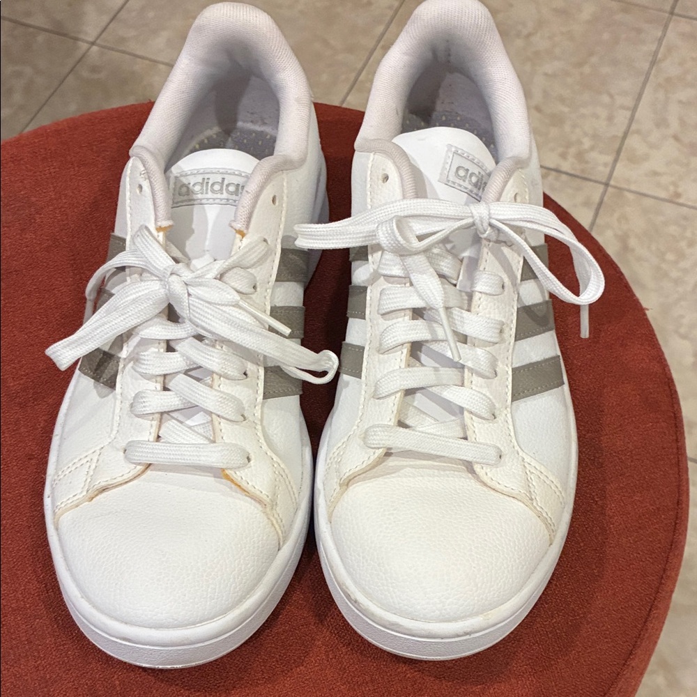 Adidas Women's White and Gray Sneakers